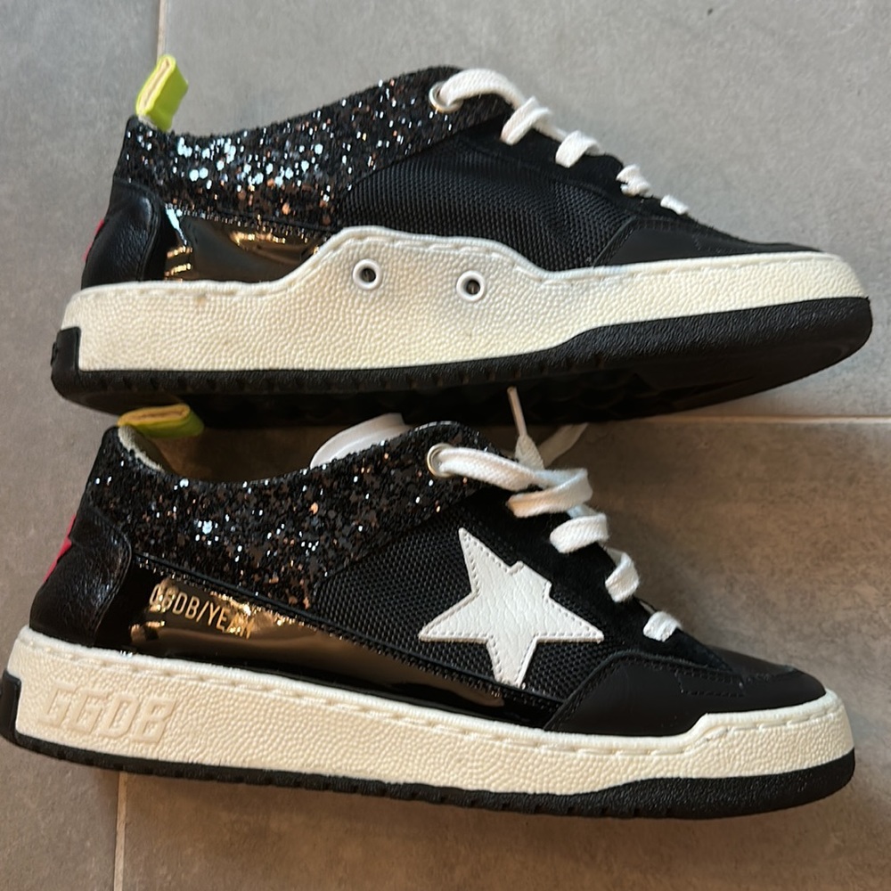 Golden goose sneakers size 36.5-37. Size 7/7.5